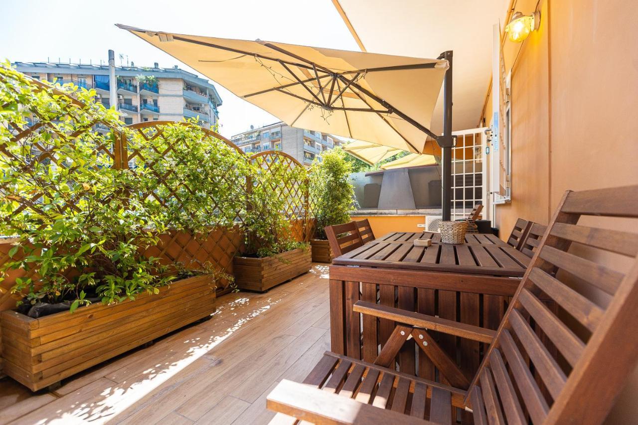 Amazing Viale Trastevere With Terrace Apartment Rom