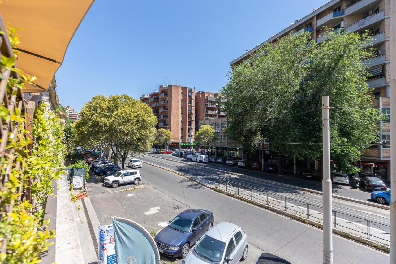 Amazing Viale Trastevere With Terrace Rom